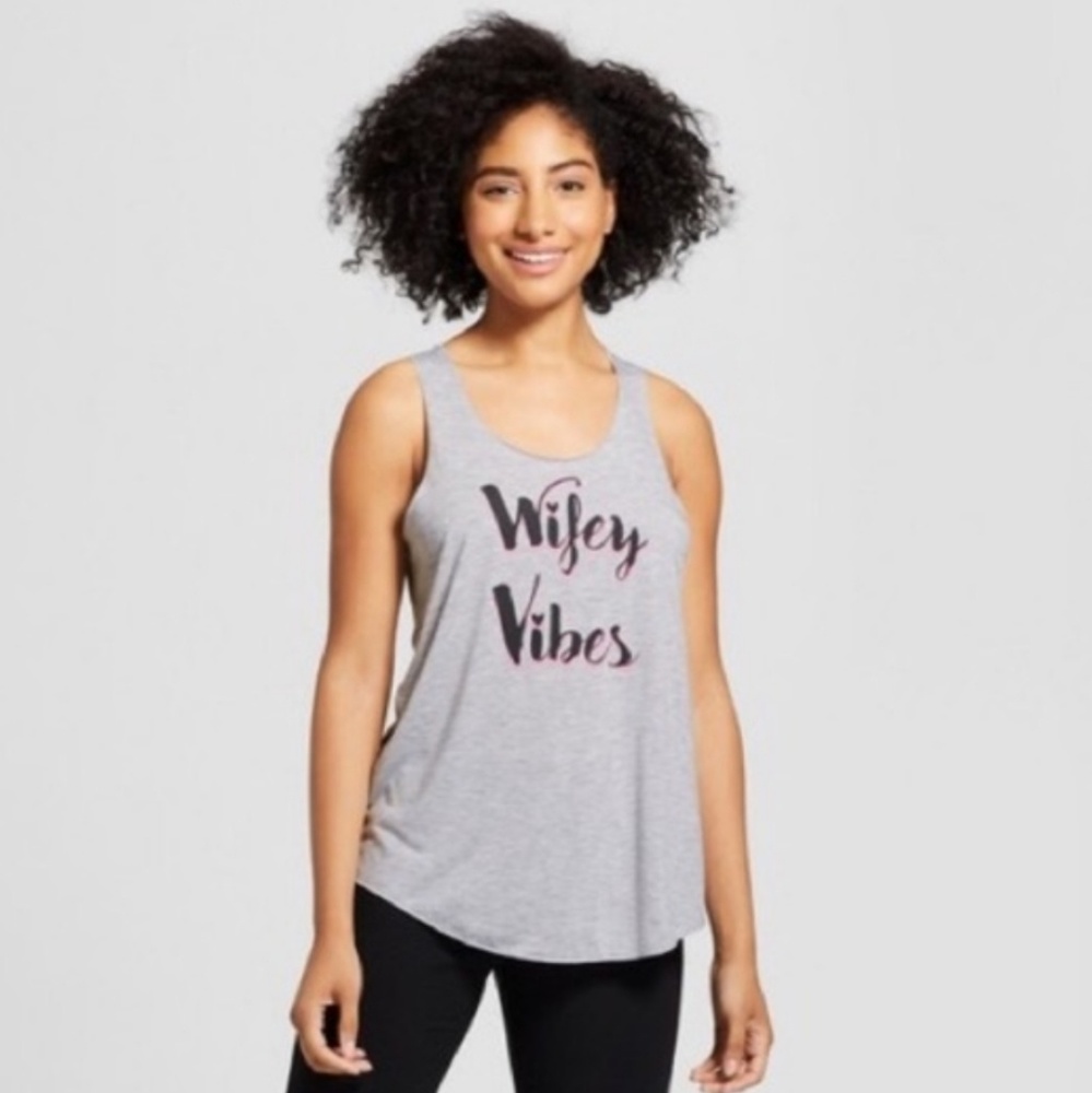 5/$25 Love & Cherish Wifey Vibes Tank Top Small